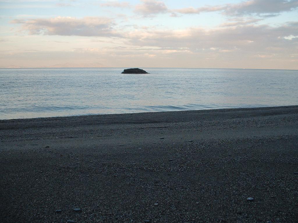 Appartamenti Vacanze Mareemare Capo dʼOrlando Buitenkant foto